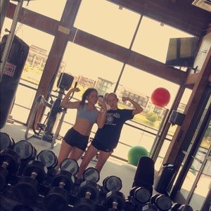 Meet your Posher, Natalie